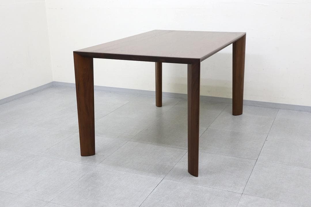 美品 カリモク家具 ダイニングテーブル DU4205 ウォールナット 無垢材
