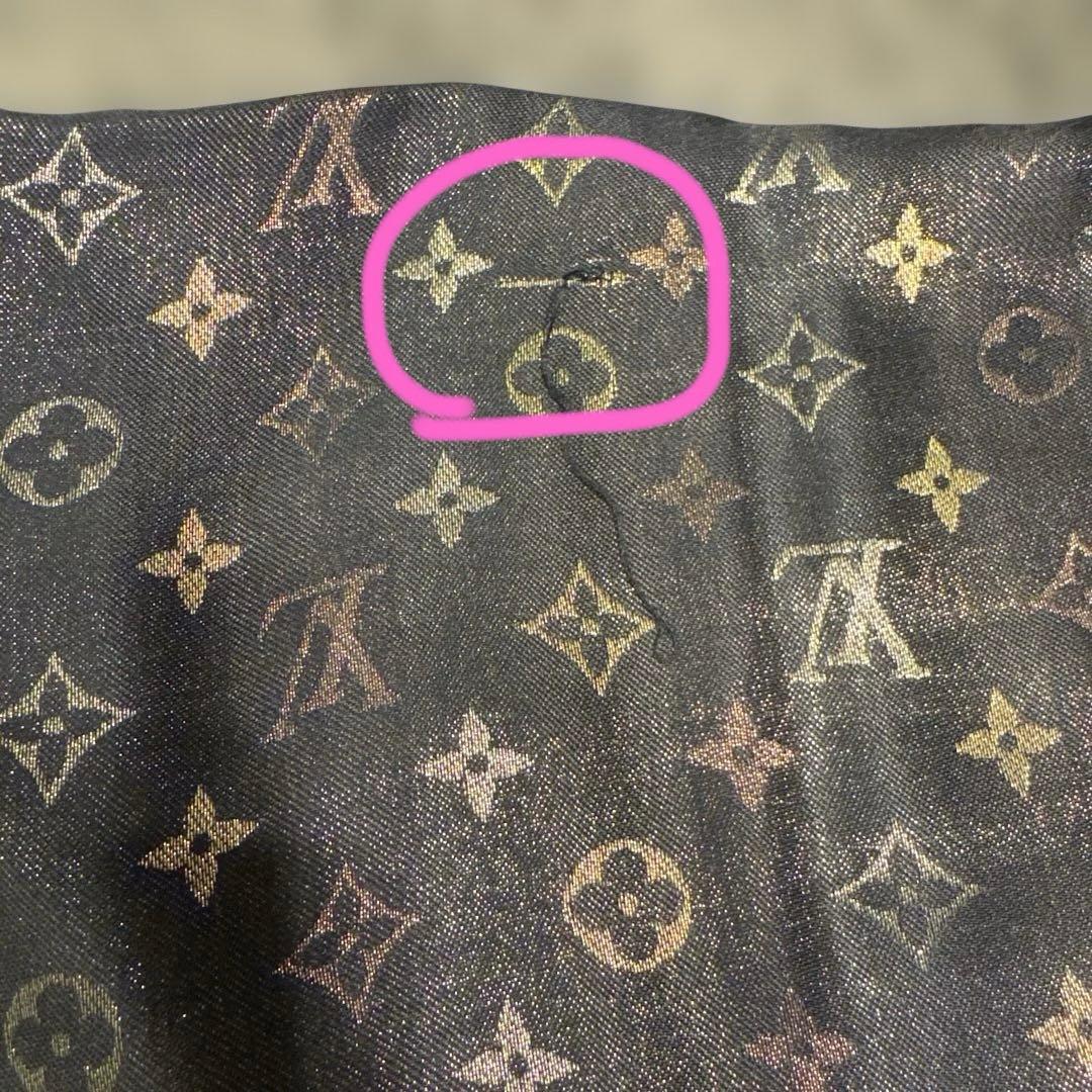 ルイヴィトン LOUIS VUITTON 大判ストール