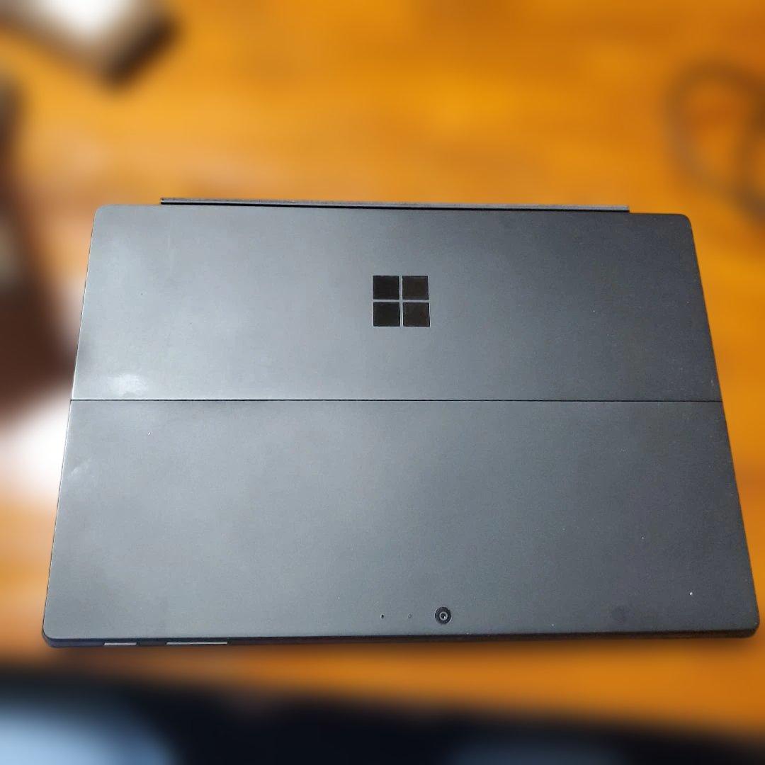 Microsoft Surface Pro 6 本体　タッチペンつき