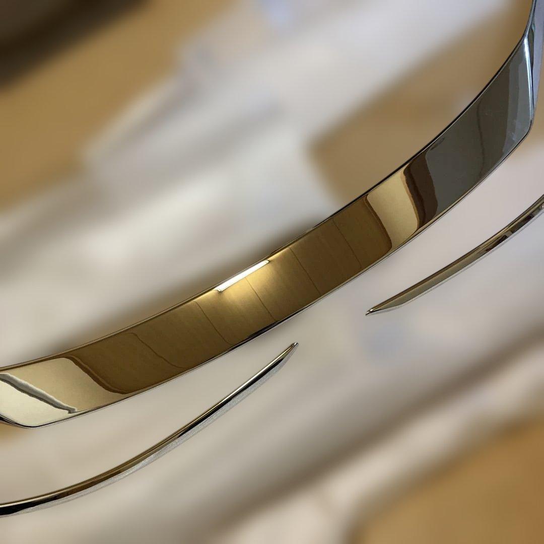 トヨタ ハリアーフードガーニッシュ メッキ仕上げ