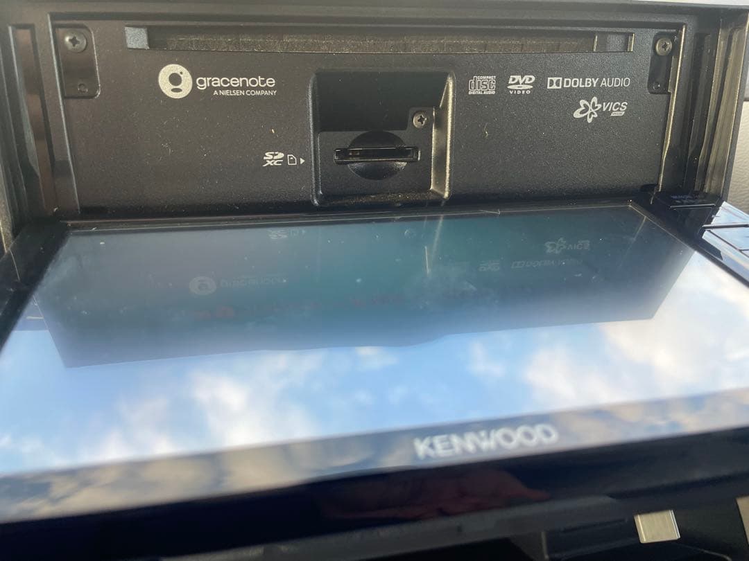 ケンウッド　フルセグナビ　D707BTW