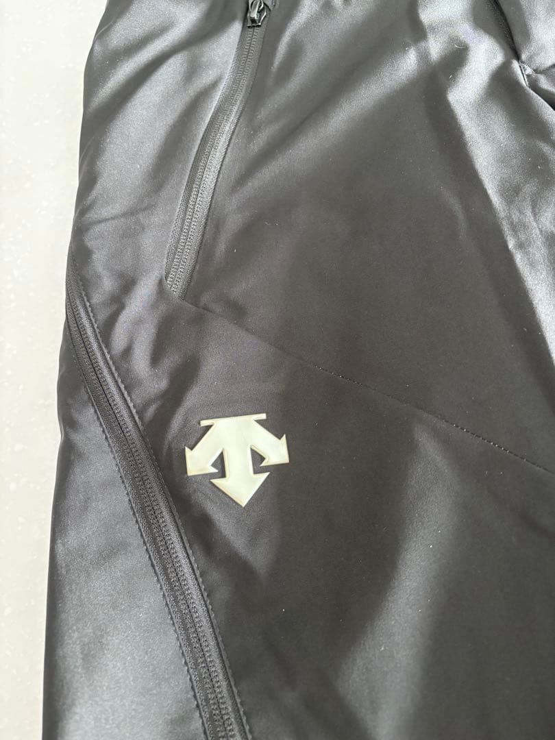 DESCENTEスキーウェア下のみ サイドフルオープン SSS - スキー販売 中