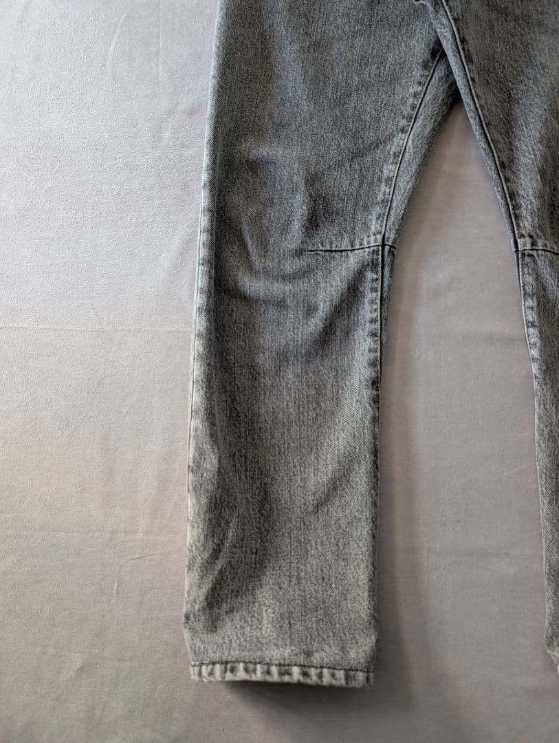 ブルネロクチネリ エイジングブラックデニム IT44 ファッション メンズ