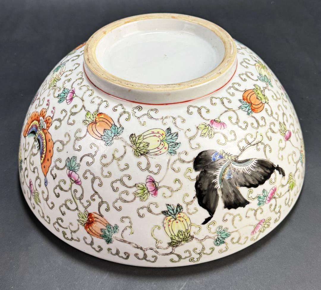 ５0、60年代特別注文輸出品 江西景徳鎮 粉彩色絵花蝶吉祥文特大碗WWTT021