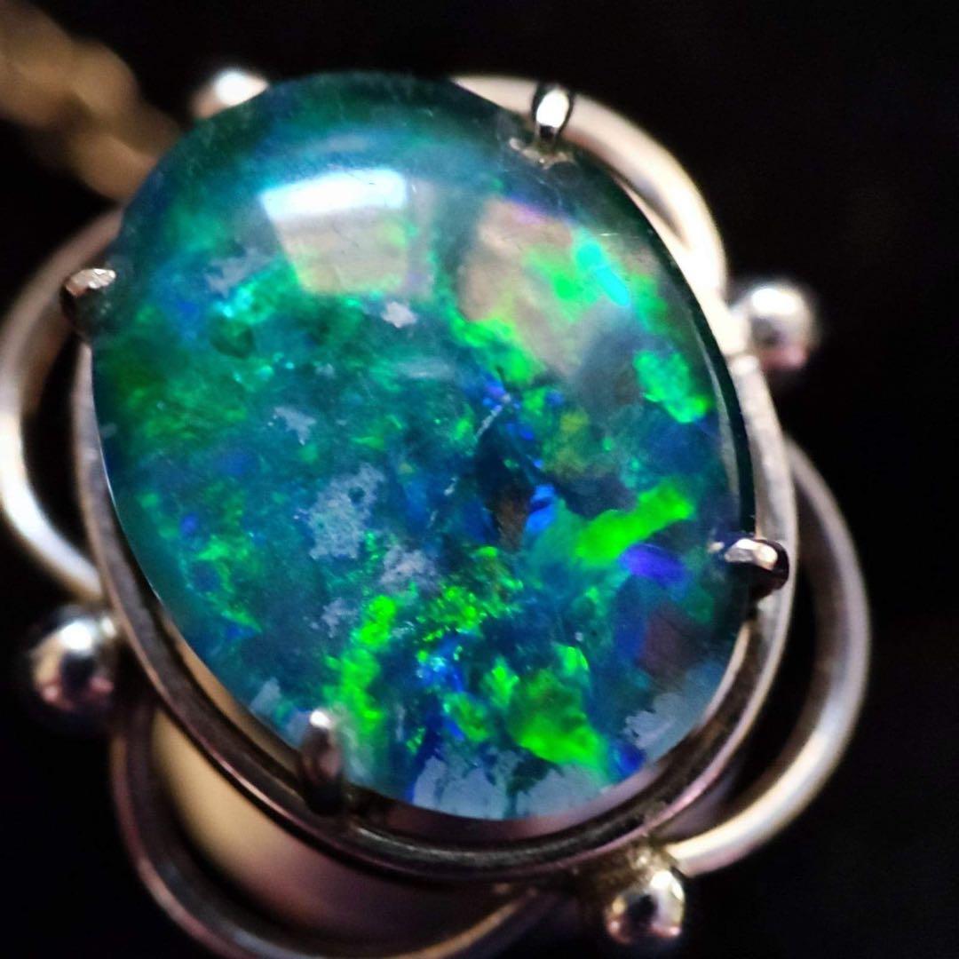 WG 白金 オーストラリアオパール　タイタックピン