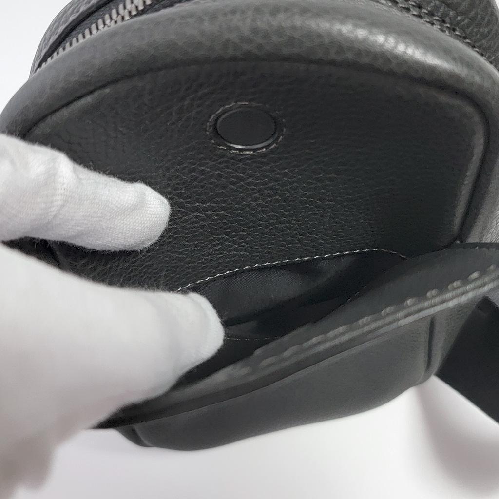 【ぺこ】土屋鞄トーンオイルヌメ クロスボディバッグレザー　ブラック黒　美品