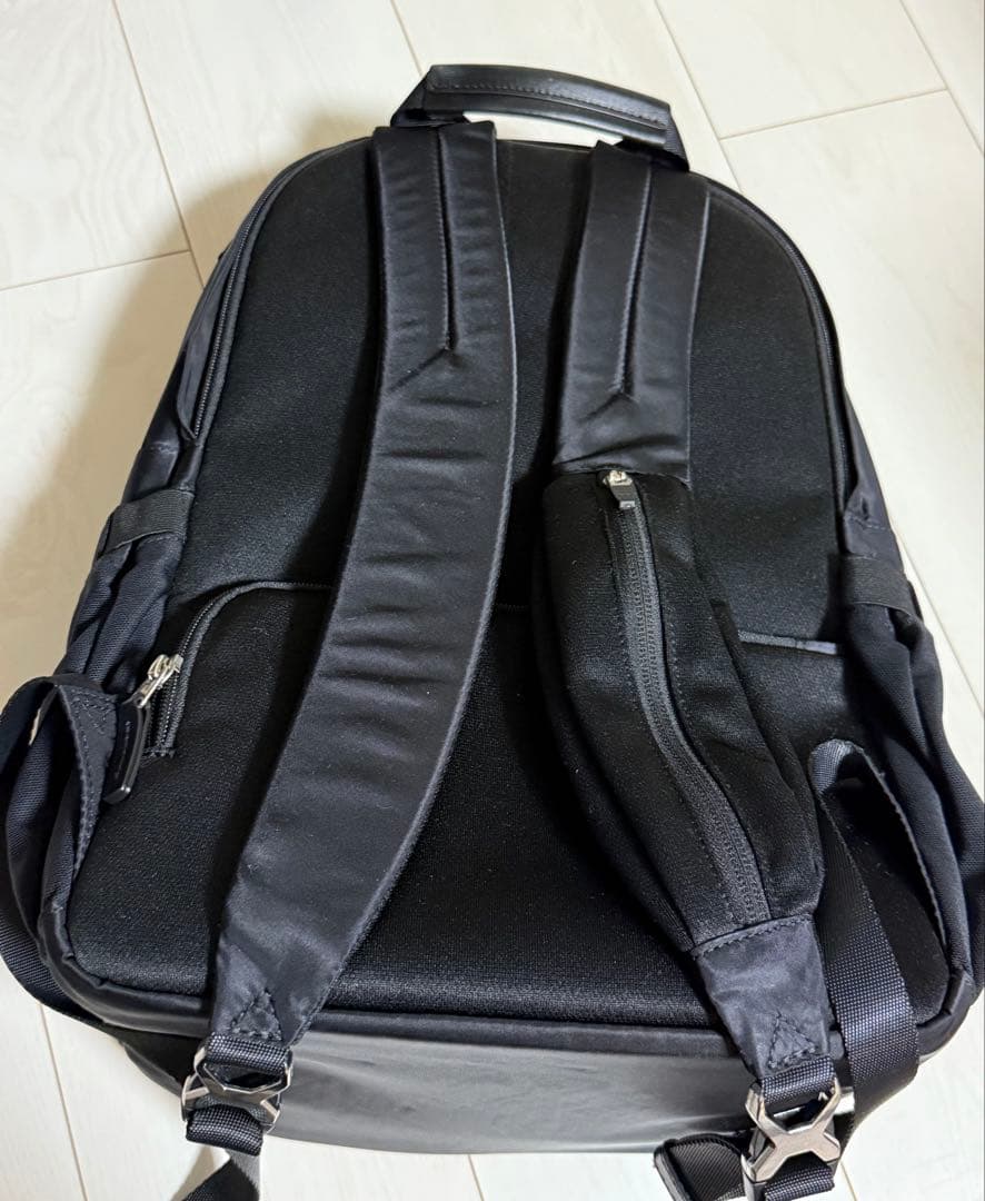 人気☆YSTYLE☆魔法の収納☆バックパック☆リュック☆定価49,500円☆美品