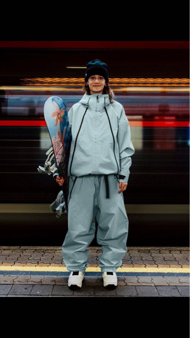 Burton フューチャートラスト　ジャケット&パンツ（セットアップ）