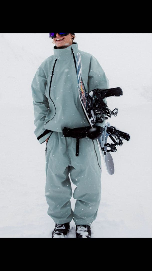 Burton フューチャートラスト　ジャケット&パンツ（セットアップ）