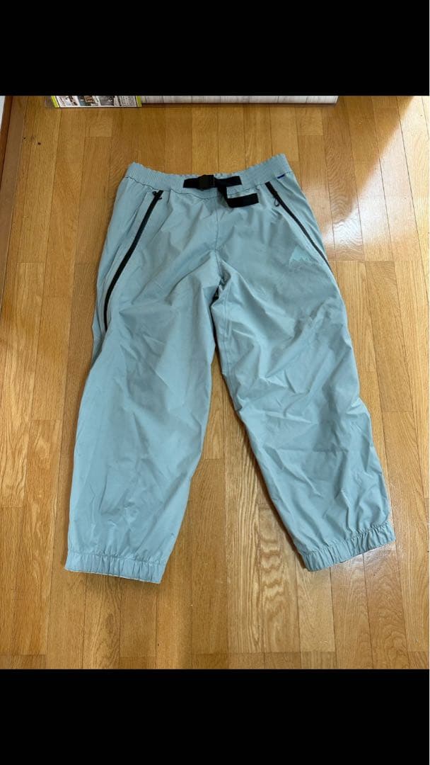 Burton フューチャートラスト　ジャケット&パンツ（セットアップ）