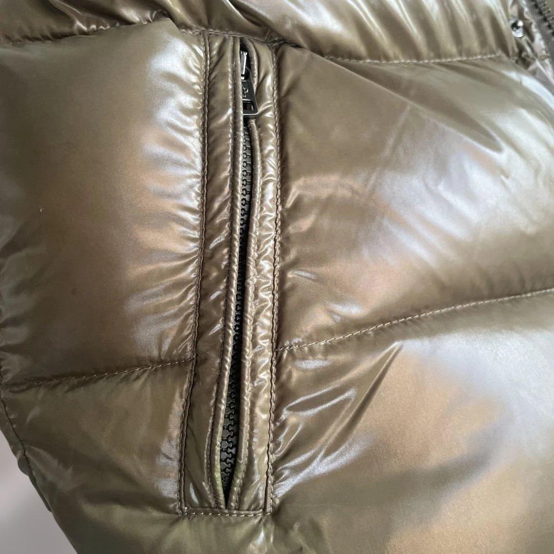 MONCLER ダウンジャケット