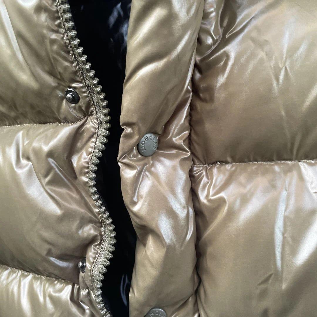 MONCLER ダウンジャケット
