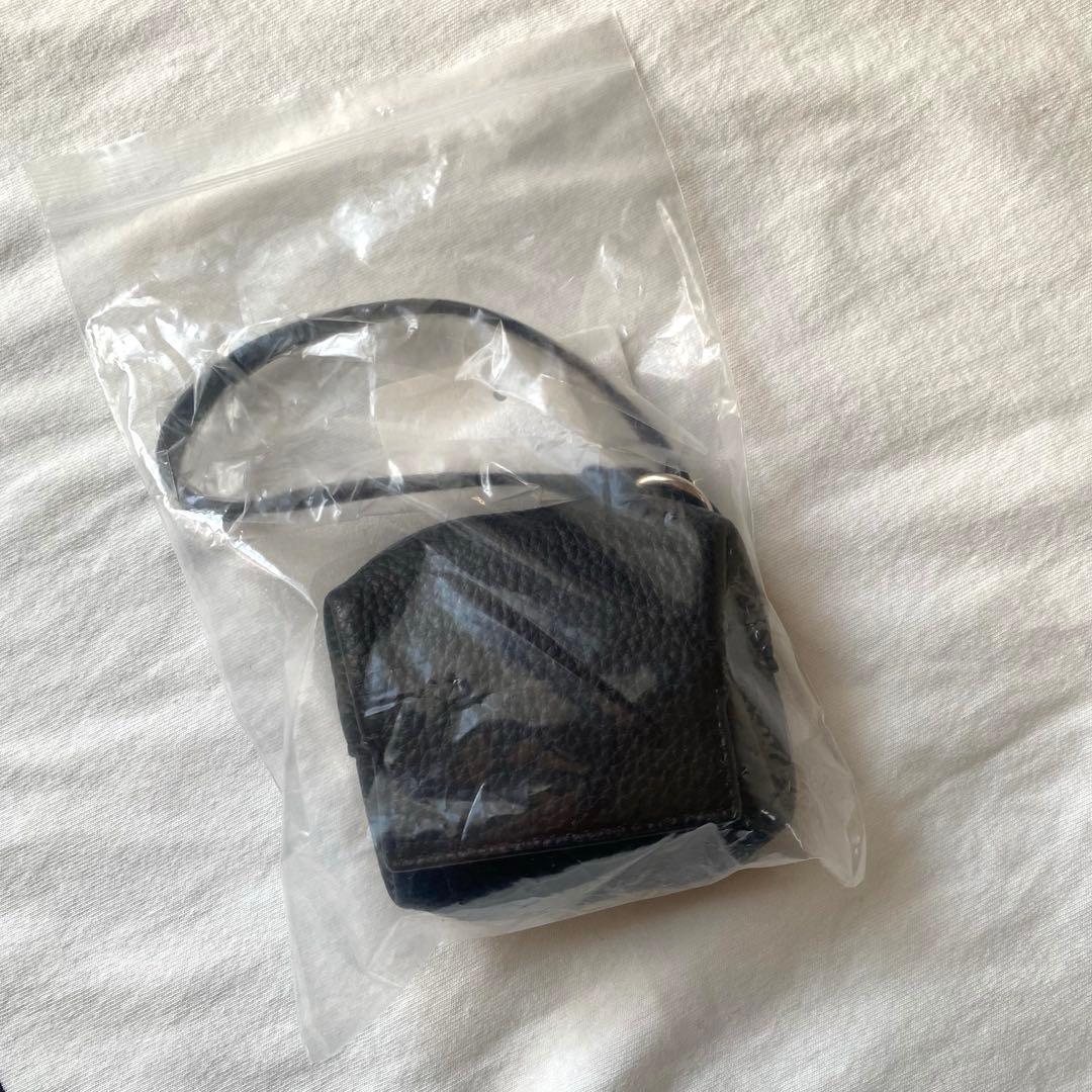 【新品タグ付き】anuke アンヌーク エコレザーウエストポーチ ブラック 黒