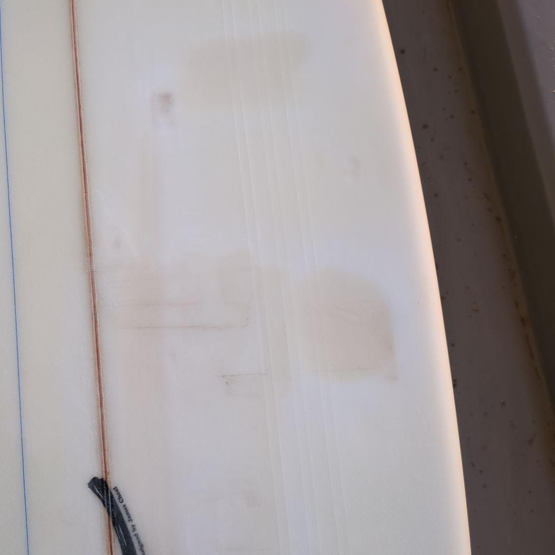 チリ ショートボード 5'8 1/2フィート デッキテール部スパインテック