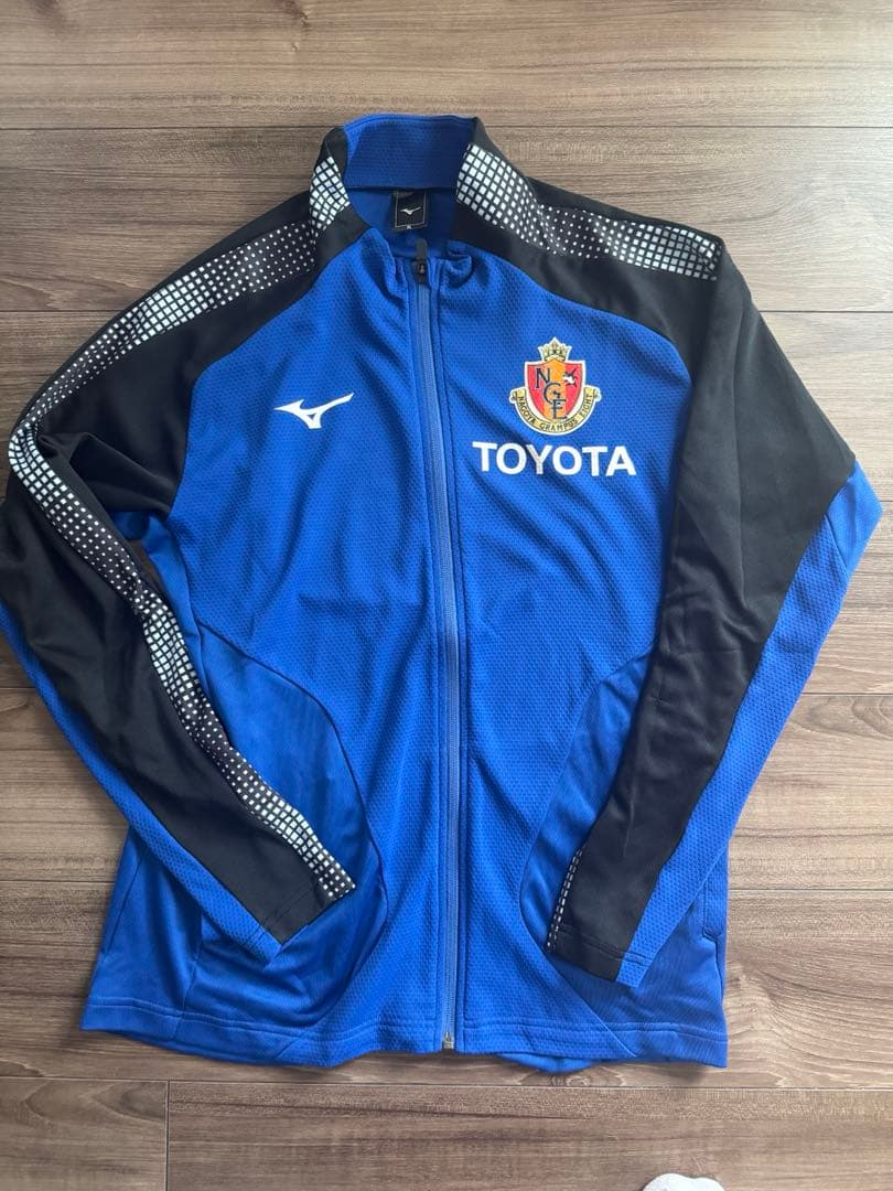 名古屋グランパス　支給品　ジャージ　トラックスーツ