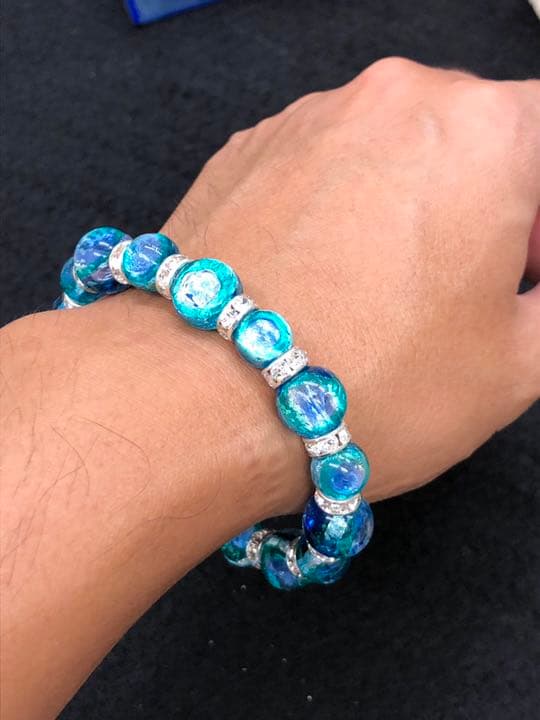 ホタルガラスのブレスレット（アクアブルー）