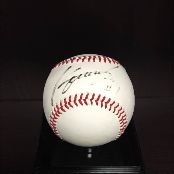 直筆サイン ボール  カブス時代の福留孝介選手！！