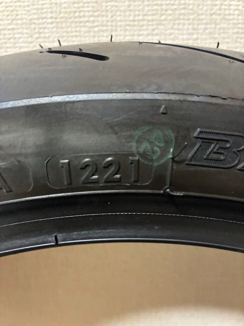 ☆ブリヂストンS22R 160/60/17☆