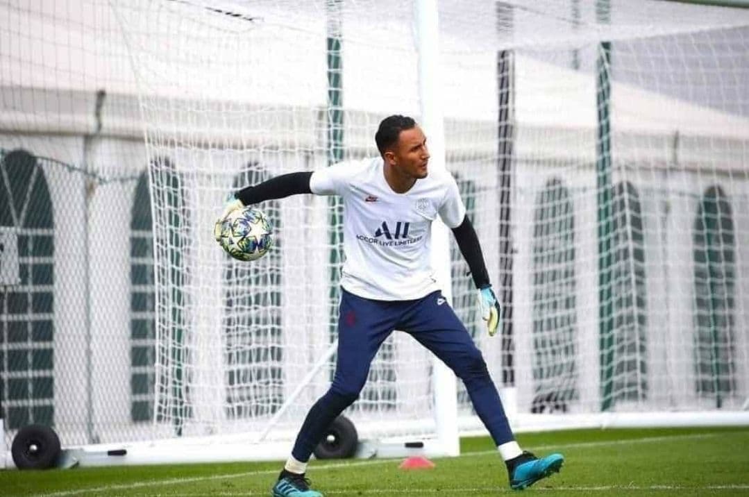 PSG パリサンジェルマン トレーニングウェア　上下セット