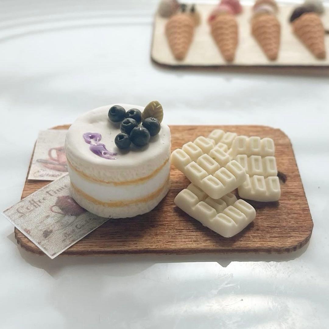 ミニチュアスイーツ　KURO96様オーダーページ