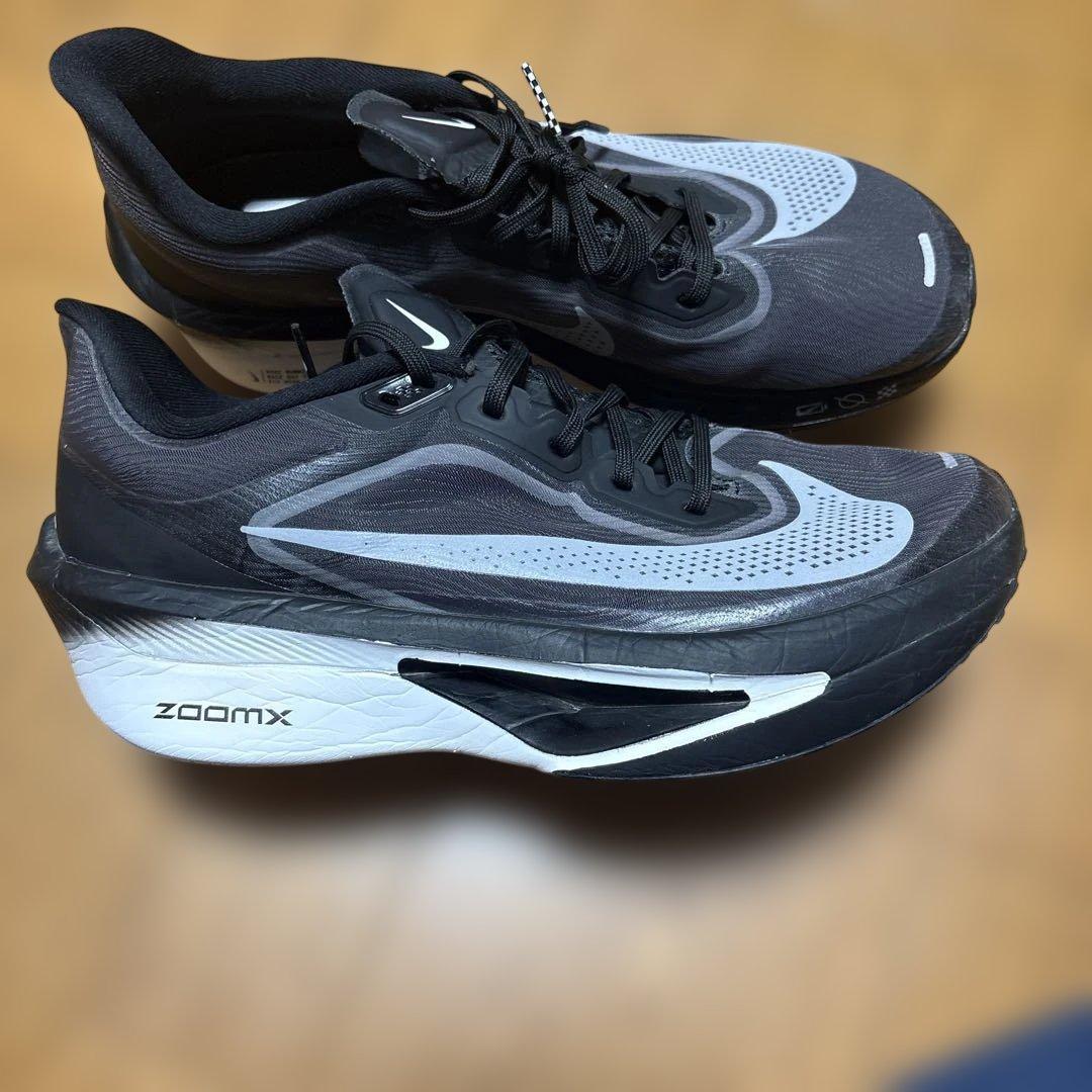 NIKE ズームフライ6 黒　26.5cm