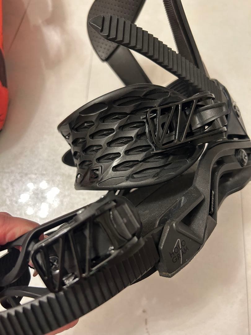 サロモン　ホログラム ビンディング　Sサイズ