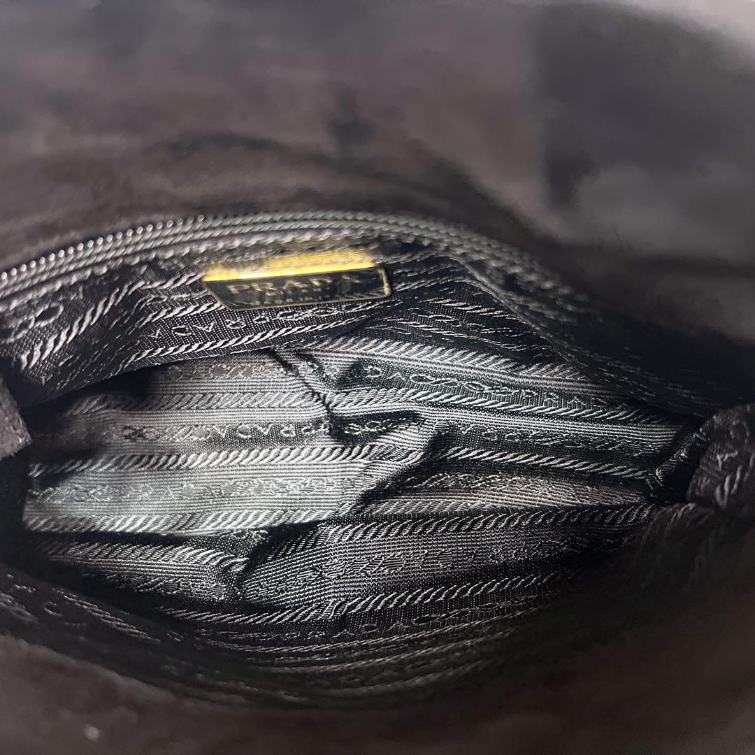 美品 PRADA プラダ ゴールドチェーン スエード ショルダーバッグ 三角