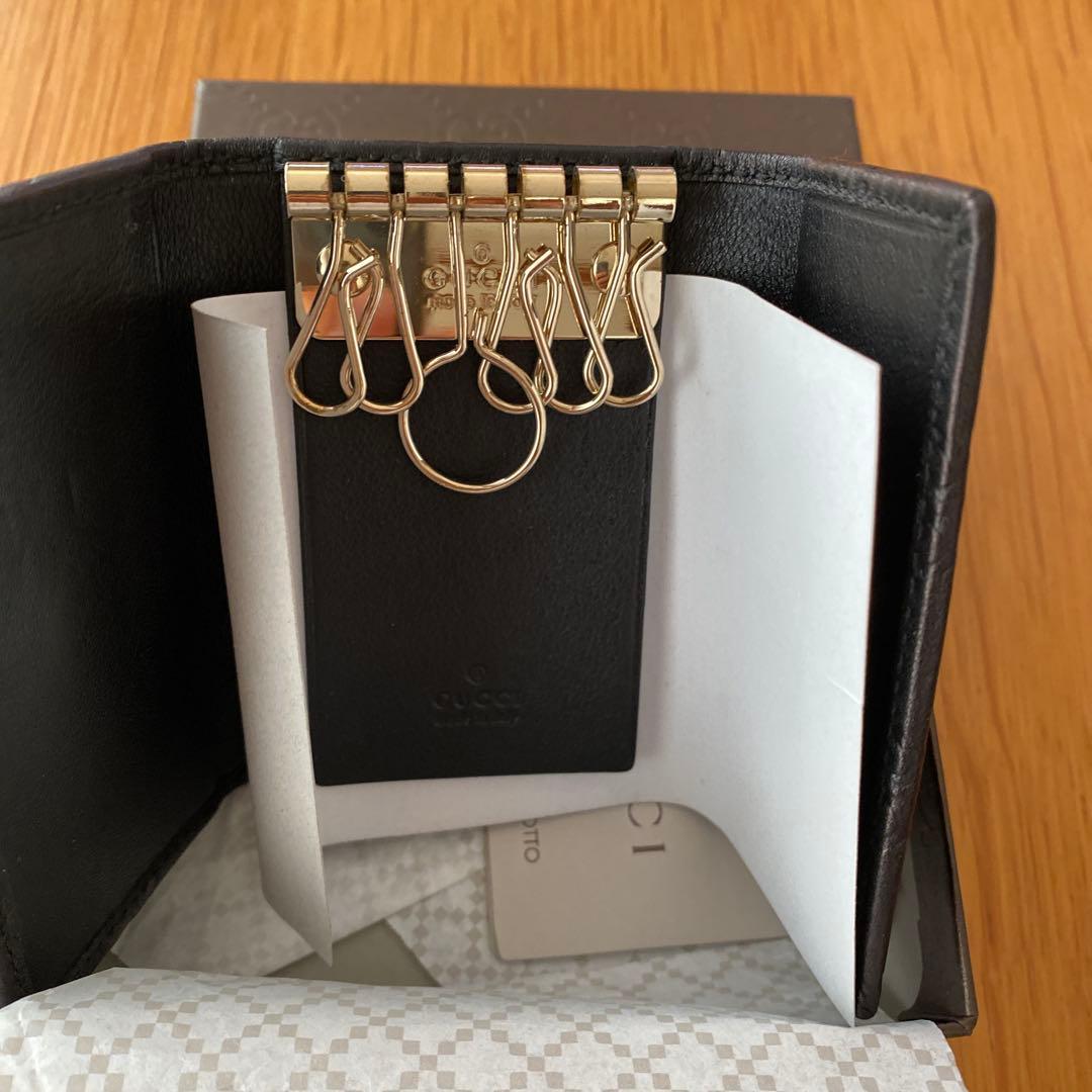 GUCCI 138093グッチキーケース レザー 黒 6連