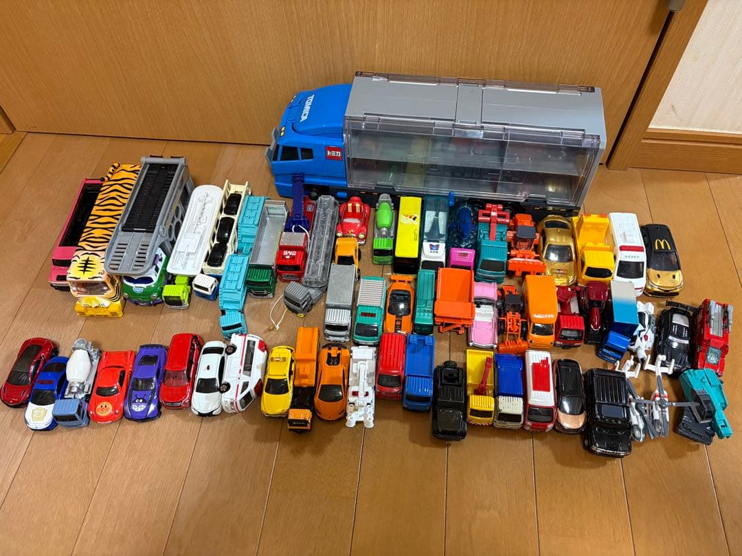 トミカ ミニカー 大量まとめ売り