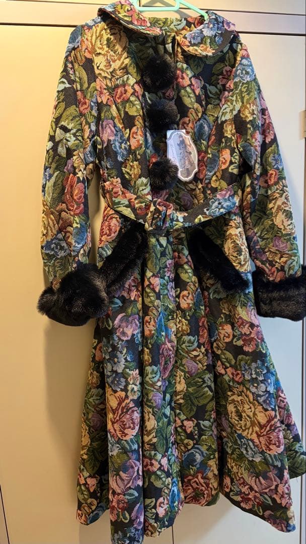 ノエル・ド・メモワール ゴブランファーコート しまむら くる実コラボ