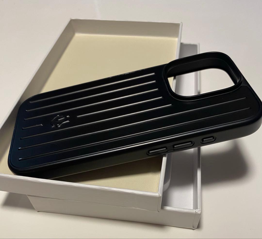 RIMOWA iPhone 16pro ケース ブラック