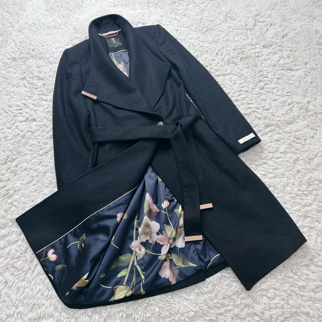 【TED BAKER】美品 ベルテッドコート 花柄 黒 テッドベイカー Aライン