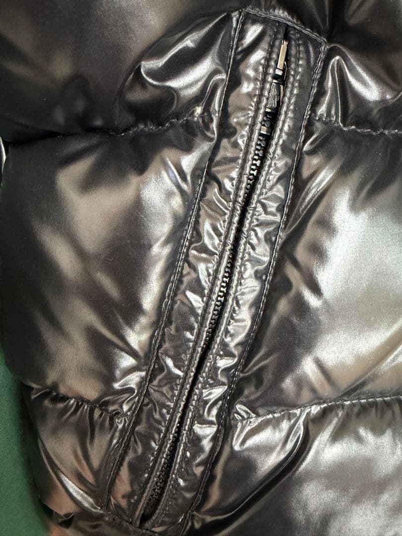 美品‼️MONCLER 黒 ダウンジャケット　サイズ2