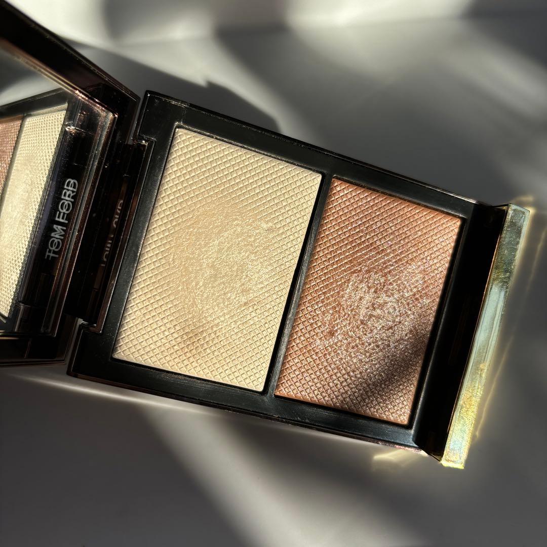 トム フォード スキン イルミネーティング パウダー デュオ ハイライト