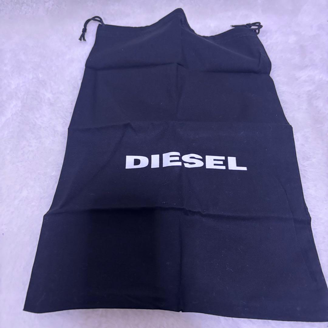 美品 DIESEL Dロゴ レザー ショルダー クロスボディ バッグ ブラック