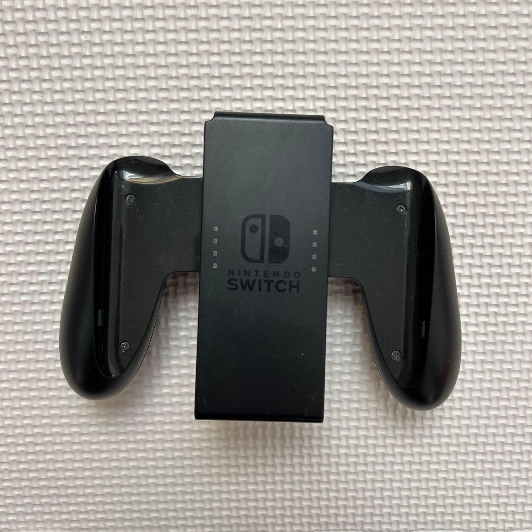 Nintendo 任天堂　switch スイッチ　本体　ジョイコン　付属品