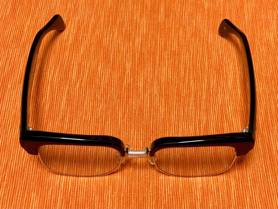 EFFECTOR & BLACK SIGN PROVIDENCE コラボモデル