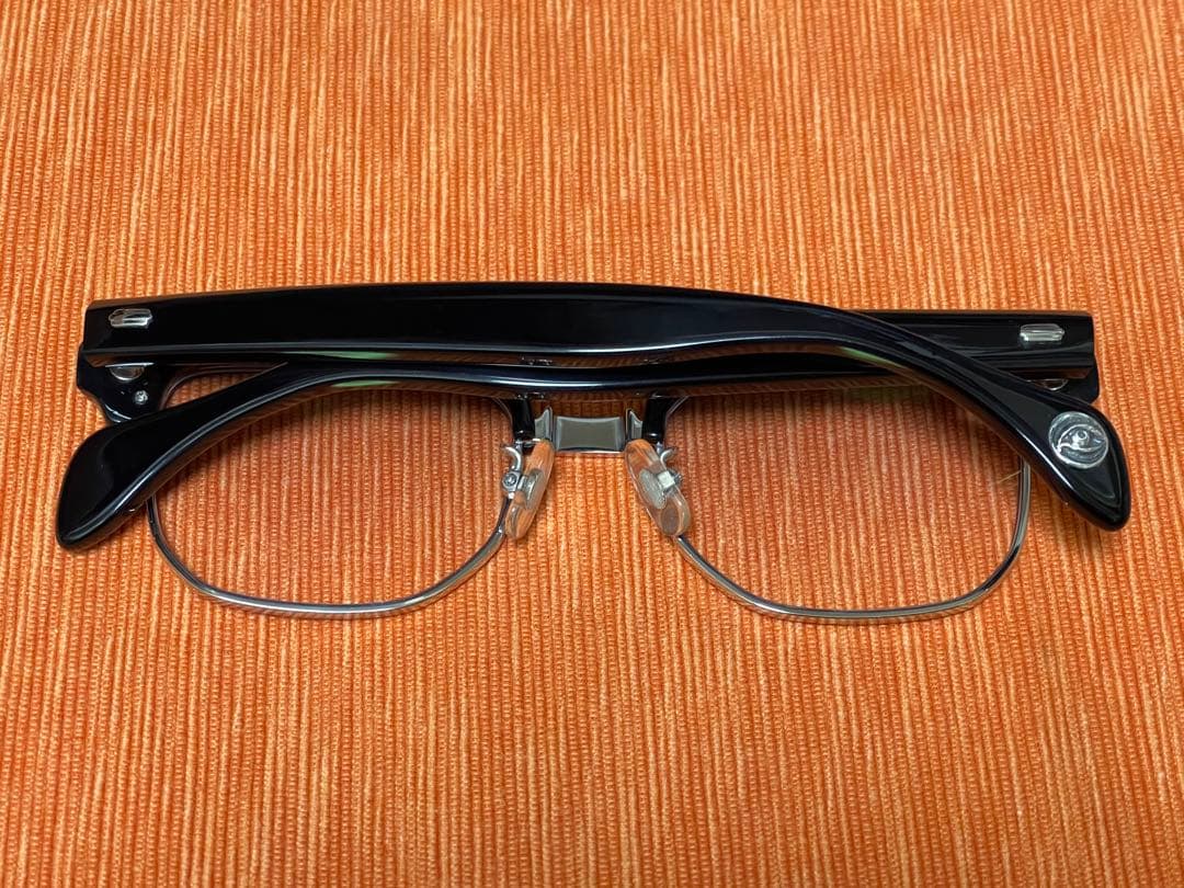 EFFECTOR & BLACK SIGN PROVIDENCE コラボモデル