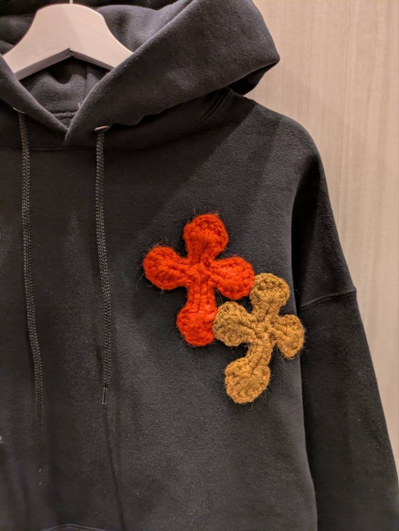 トップス SYUMAN x Y.A.R.N. / GR8 Hoodie