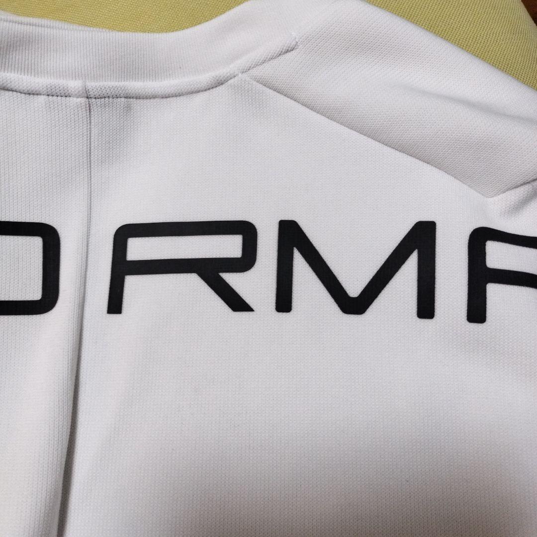 TaylorMade ホワイト 厚手冬素材カットソー、バックプリント