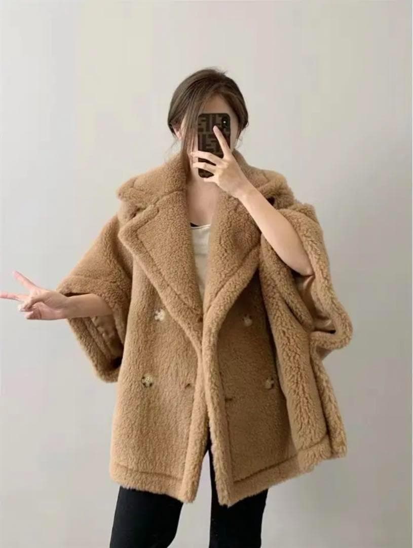 新品未使用 ベアテーラードポンチョアルパカ素材 ホワイト　テディケープ