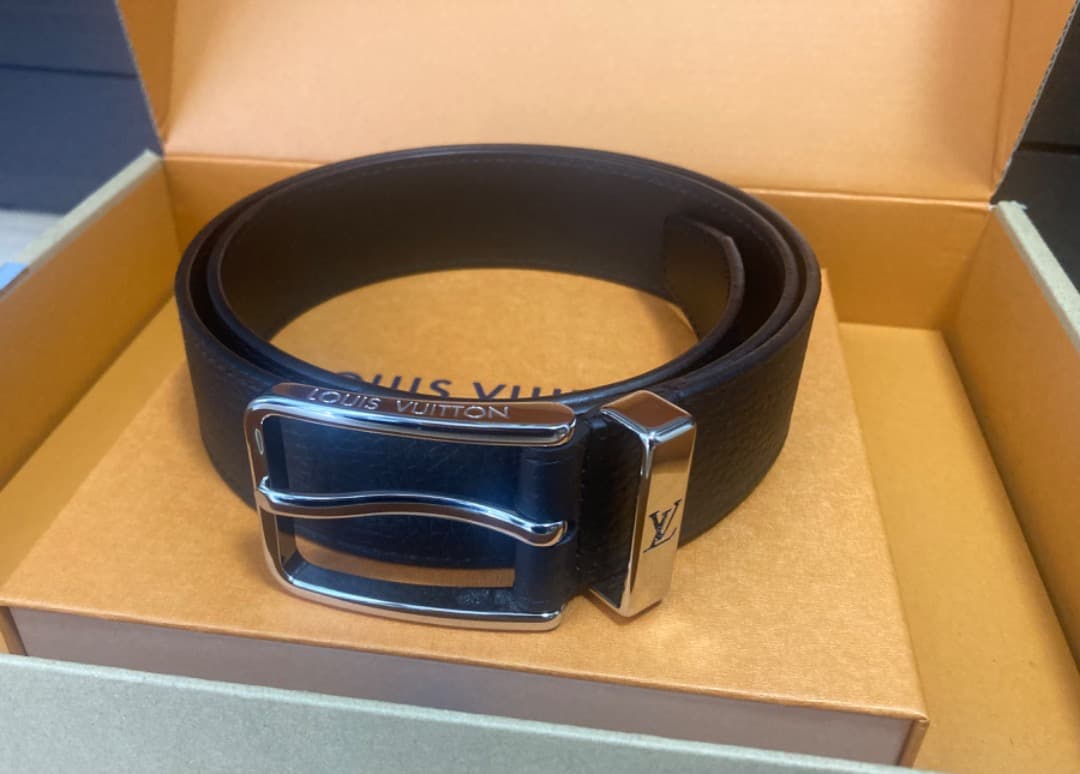 おやかた様専用 LOUIS VUITTON M6065V サンチュール - メルカリ