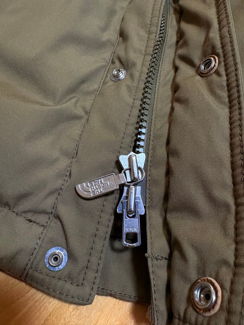 【美品】THE NORTH FACEパープルレーベル⭐︎ダウンパーカー/オリーブ系