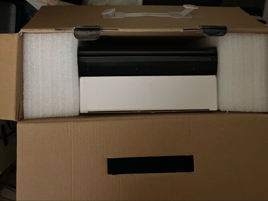 21年製 大画面ポータブルDVD・BD・Blu-ray・ブルーレイプレーヤー