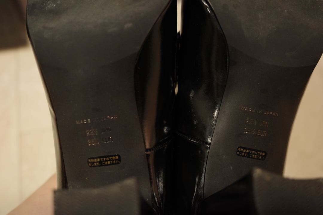 本革 エナメル ローファー ヒール 黒 ブラック 歩きやすい 万能 美品