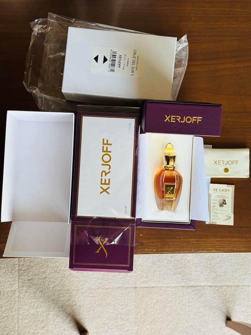 セルヨッフ　XERJOFF CRUZ DEL SUR II