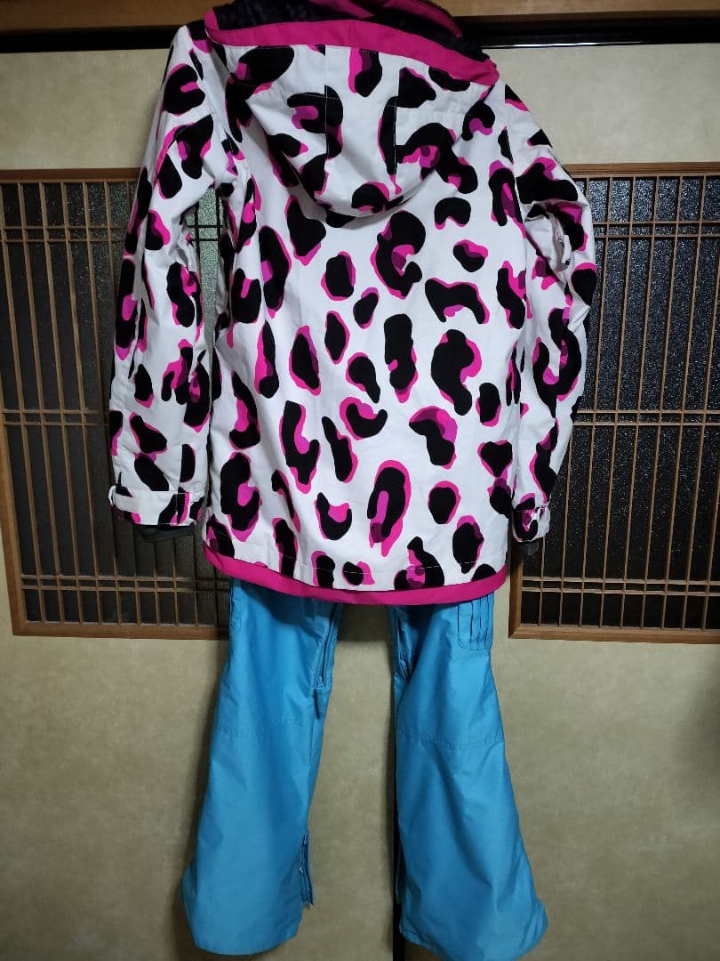 エスティボ　レディース　スノボウェア　上下セット　Mサイズ