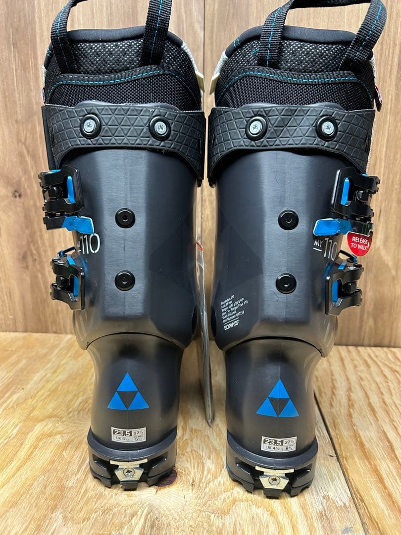 Fischer MY110 スキー ブーツ. ツアーブーツ