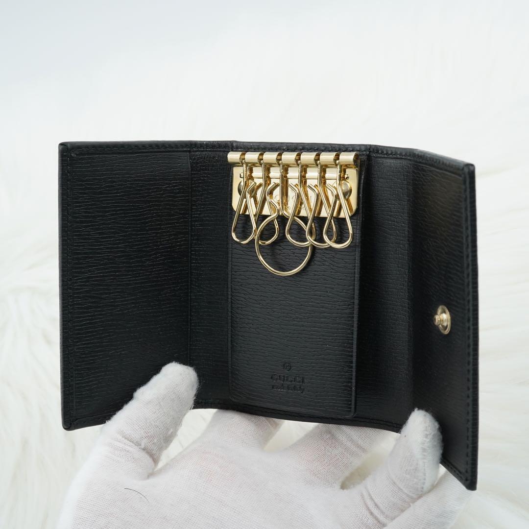 新品未使用品　箱付き　GUCCI グッチ　キーケース　ロゴグラム　ブラック