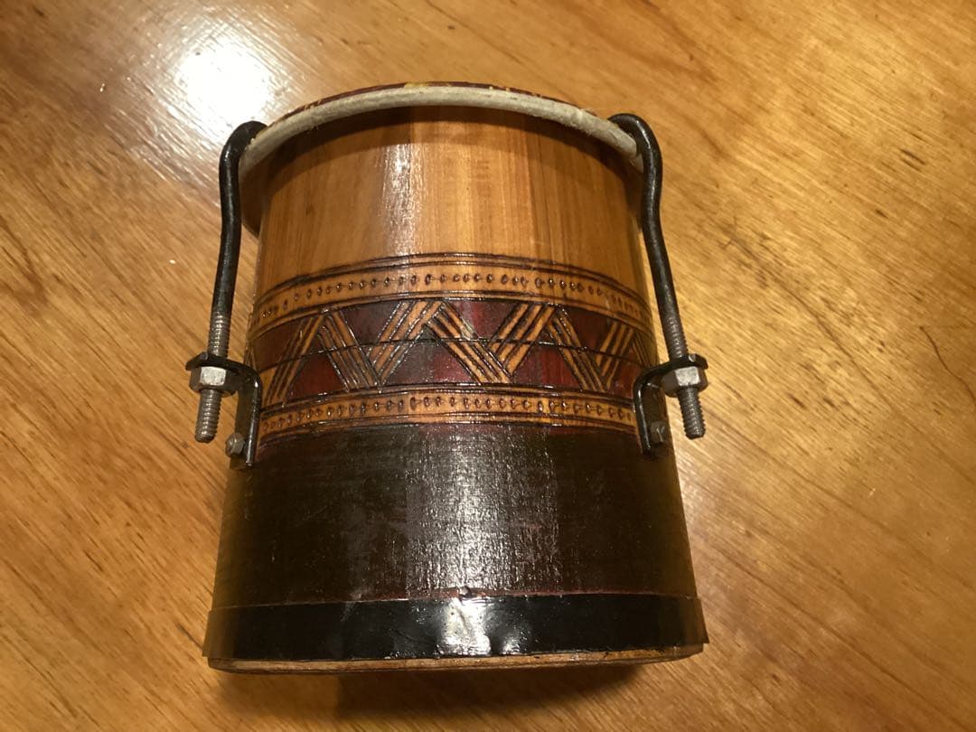 【希少】Lua Rasta 工房製 クイーカ ／バイーア製 彫刻入り